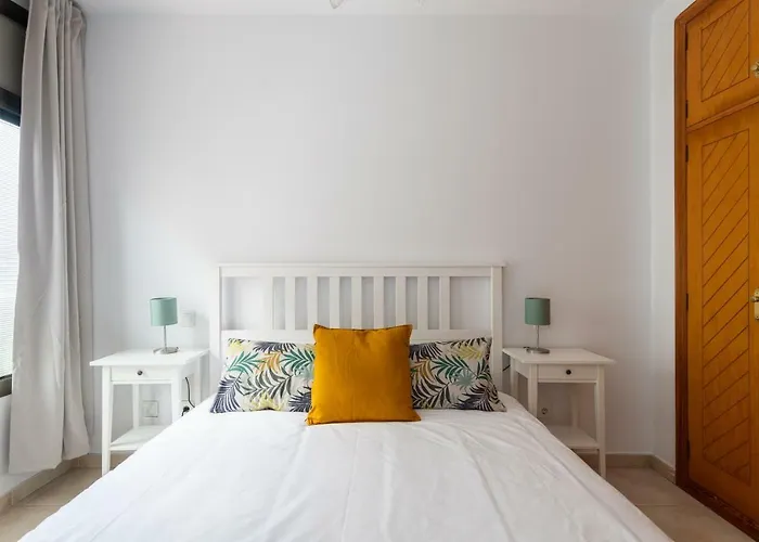 Surf Canteras -parking-wifi By Canariasgetaway Feriehus